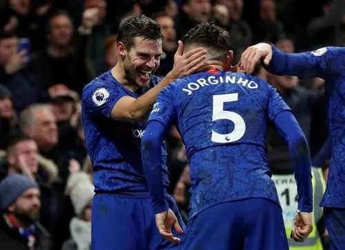 虽然切尔西目前英超联赛喘了一口气,但是足总杯决赛也不好打