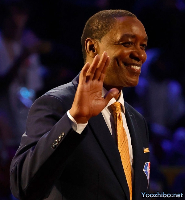 伊赛亚-托马斯:微笑刺客的篮球传奇与NBA75大巨星荣耀