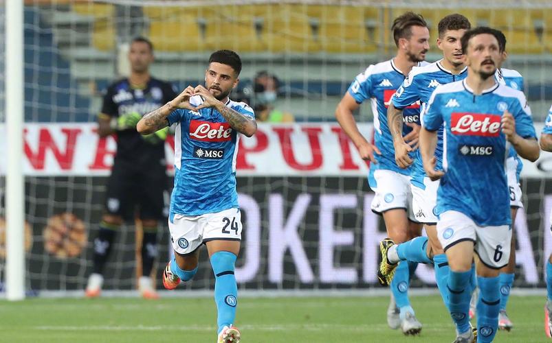 目前那不勒斯还要在欧冠面对<a href=/zuqiu360/barcelona/ target=_blank class=infotextkey>巴萨</a>，期待那不勒斯的精彩表现